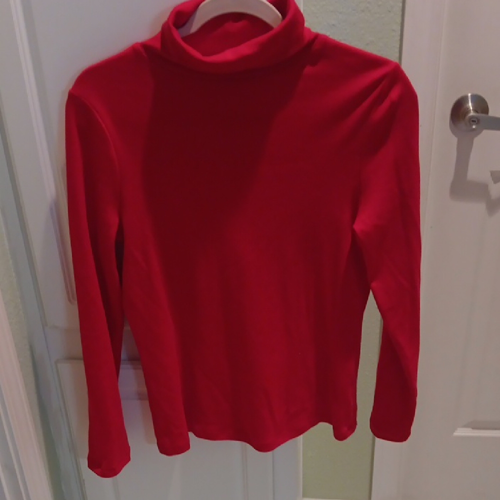 Red Turtleneck Long Sleeve Top